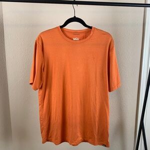REI t shirt men's‎ M